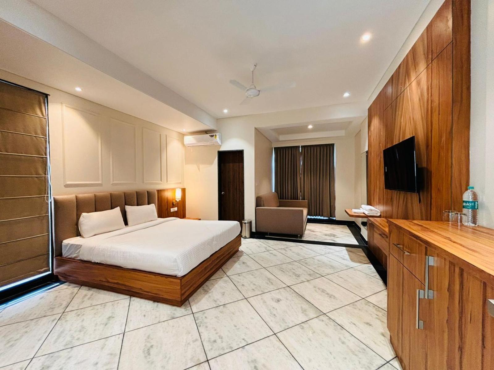 Hotel Saaj Mansion Jaipur Extérieur photo